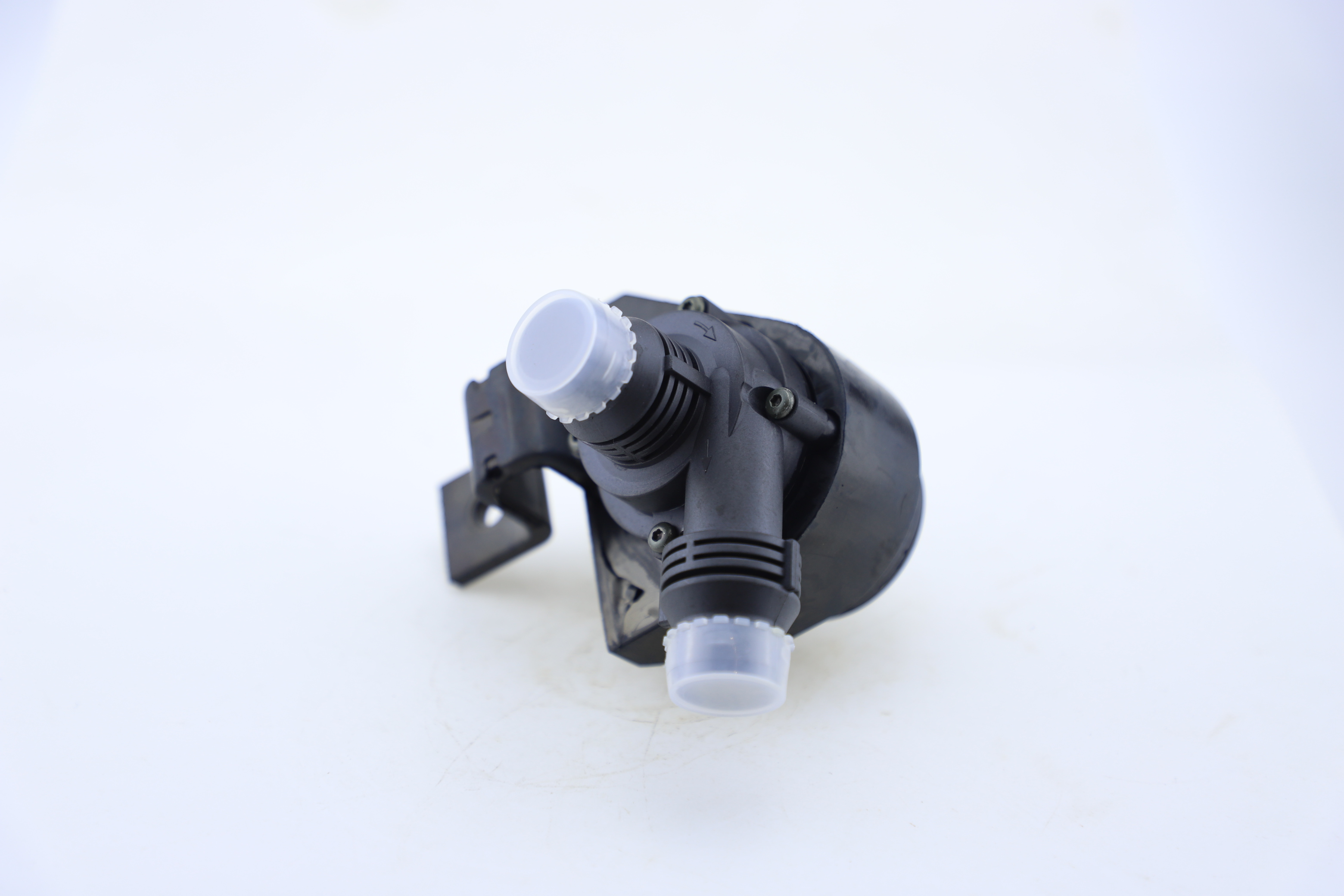 Electric Water Pump for BMW F30 F35 E53 E60 E61 E63 E64 530 01-10 64116910755