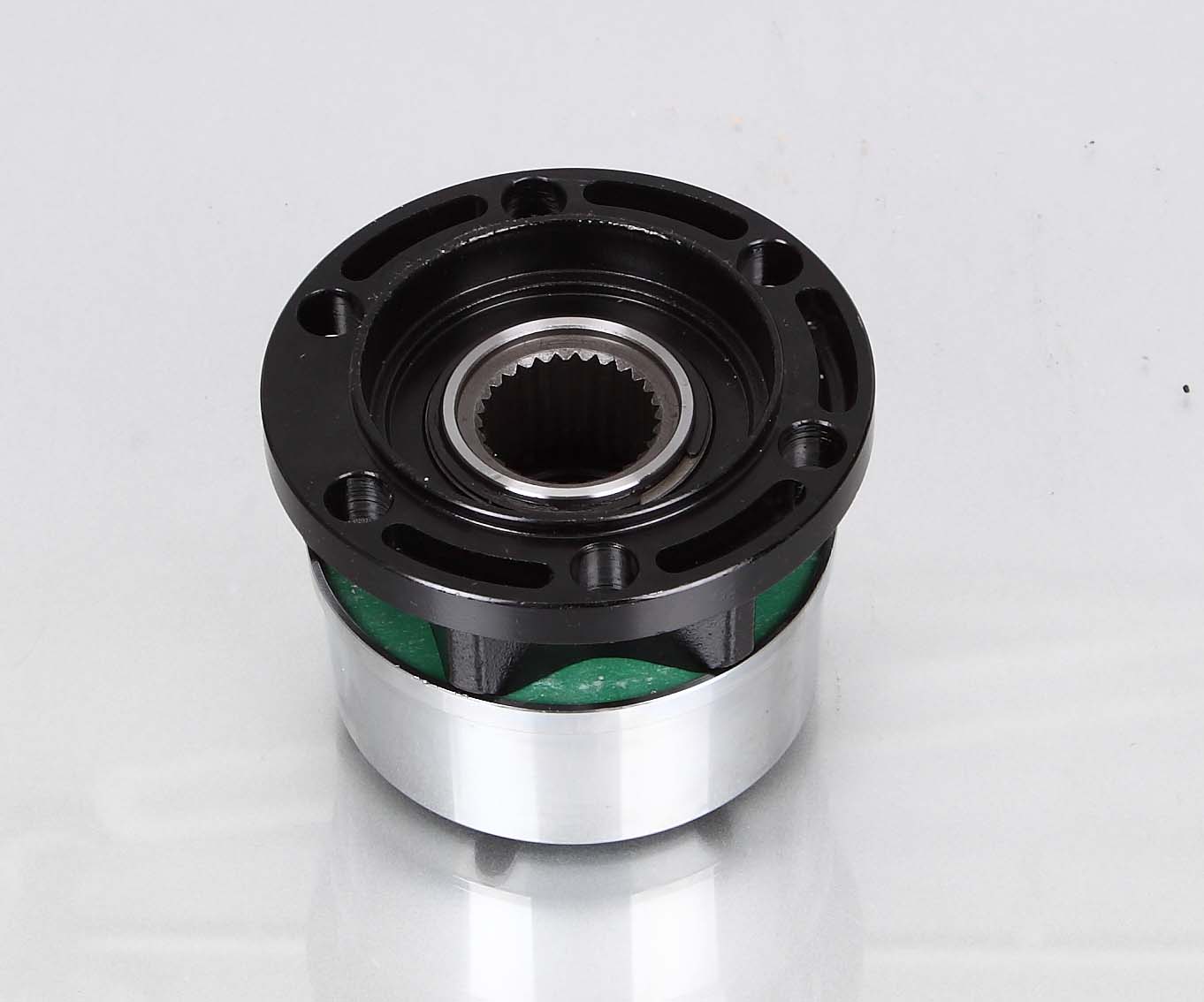 Free Wheel Hub AVM450HP for SSANGYONG Korando II