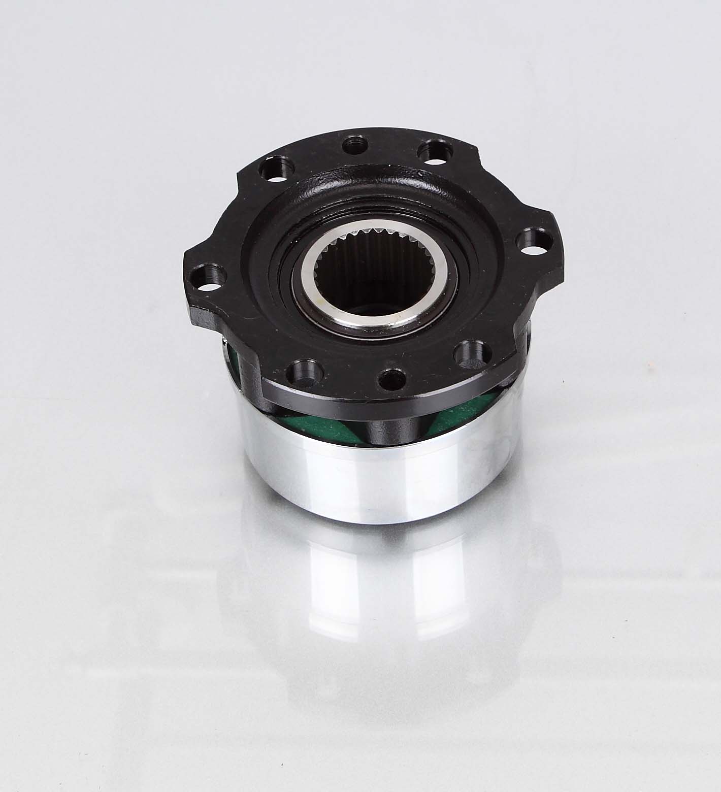 Free Wheel Hub AVM454HP for Land Cruiser HZJ80