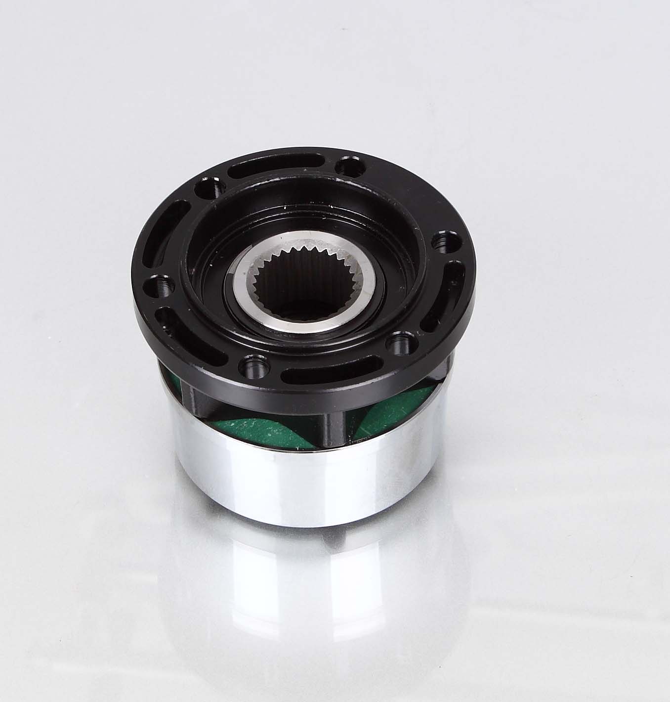 Free Wheel Hub AVM461 for NISSAN Pickup  Pathfinder